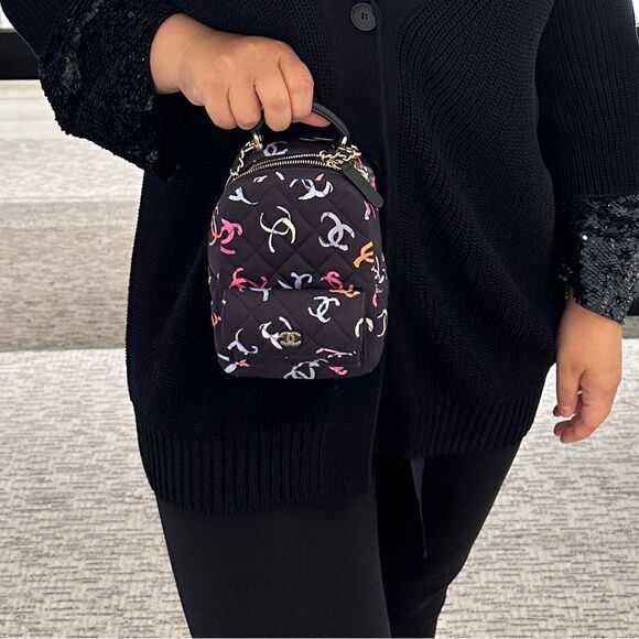 Mini Chanel backpack - Picture 2 of 3